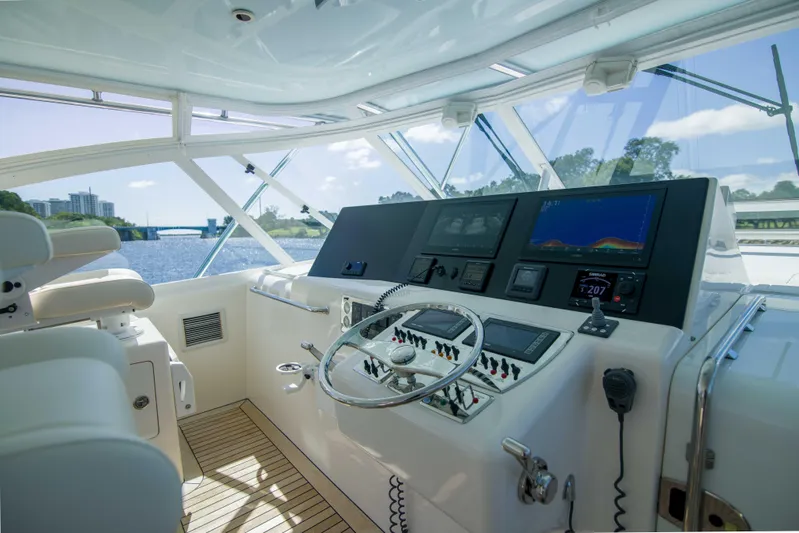 Venator Yacht Photos Pics 2008 Cabo 52 Express - Venator