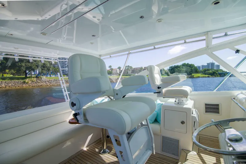 Venator Yacht Photos Pics 2008 Cabo 52 Express - Venator