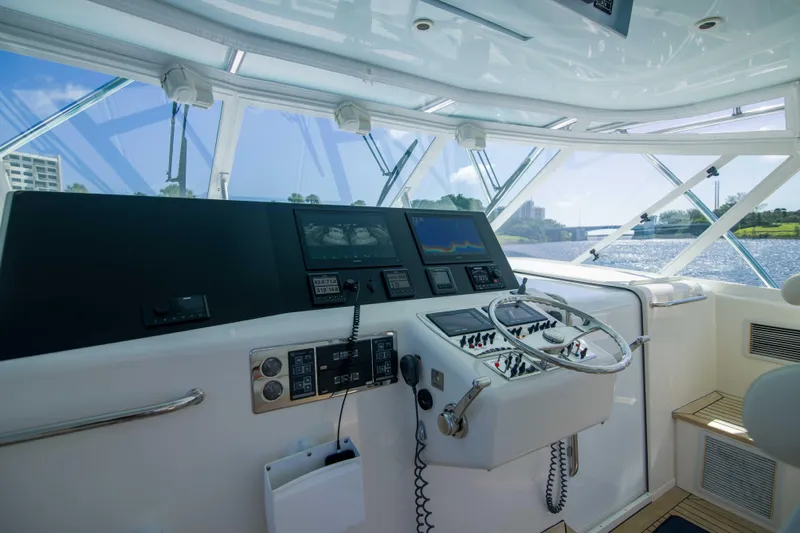 Venator Yacht Photos Pics 2008 Cabo 52 Express - Venator