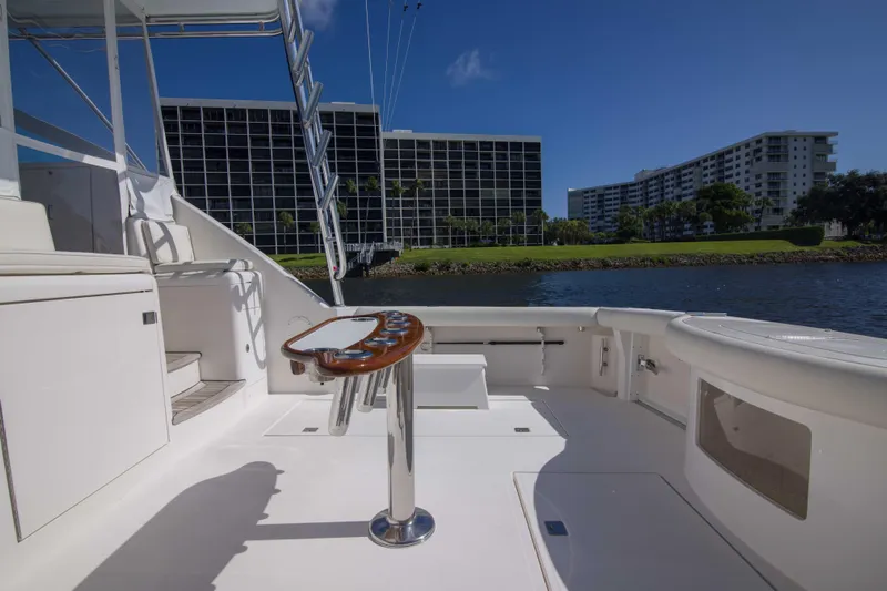 Venator Yacht Photos Pics 2008 Cabo 52 Express - Venator