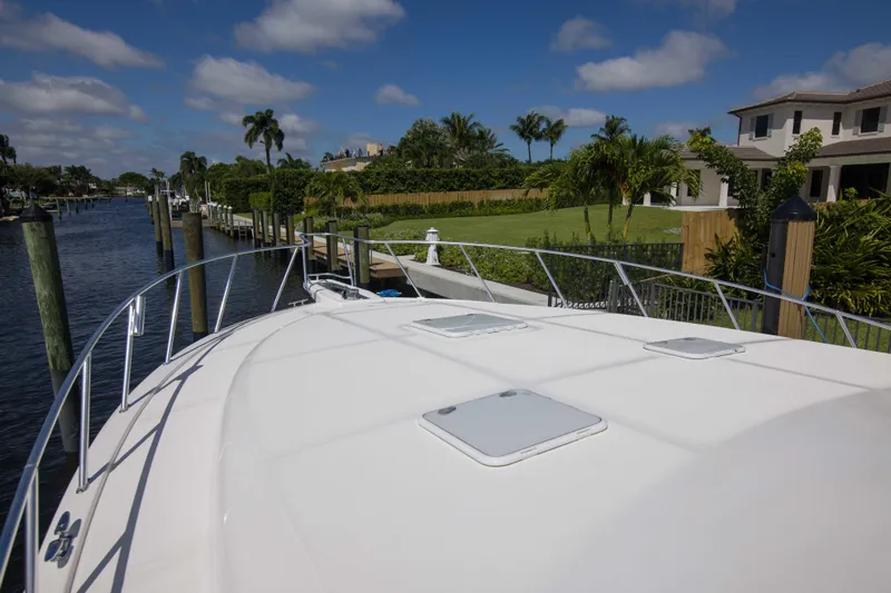 Venator Yacht Photos Pics 2008 Cabo 52 Express - Venator