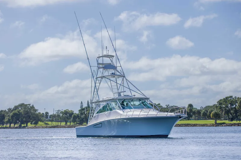 Venator Yacht Photos Pics 2008 Cabo 52 Express - Venator