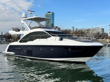 2016 50' Azimut-50 Flybridge Jersey City, NJ, US