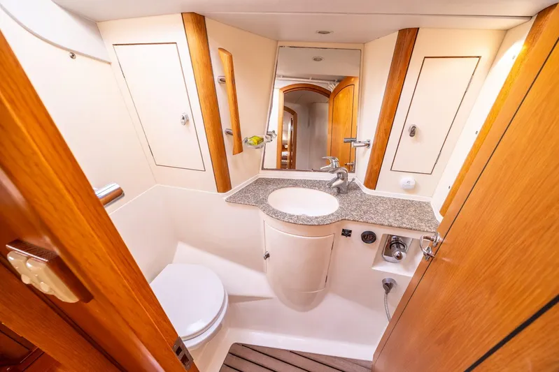 Oyster Moon Yacht Photos Pics 