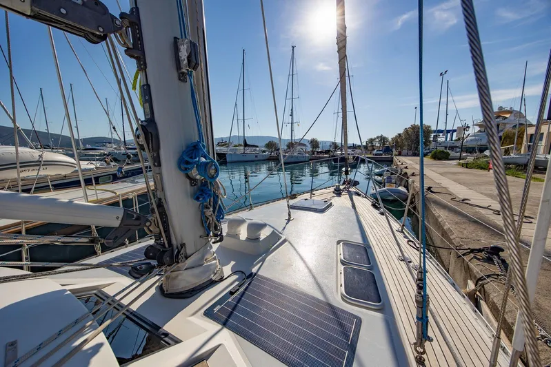 Oyster Moon Yacht Photos Pics 