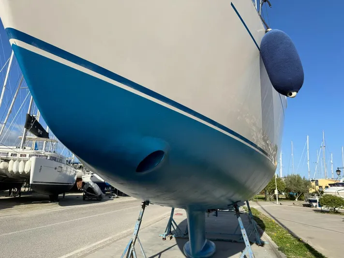 Oyster Moon Yacht Photos Pics 