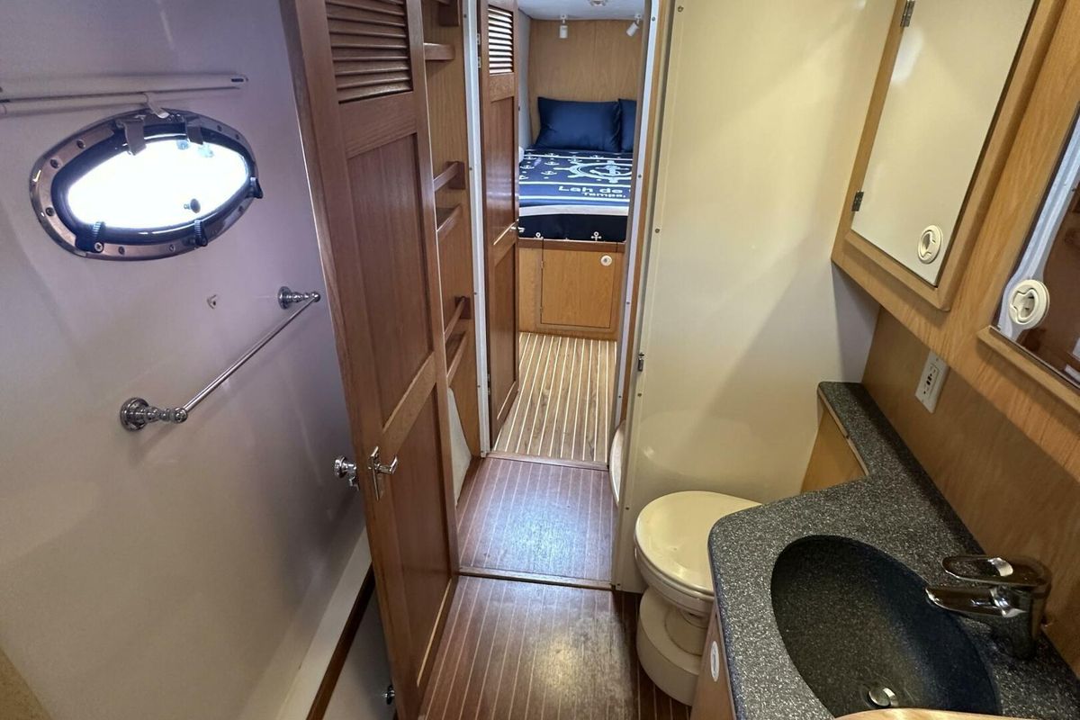 2007 Manta 44 
