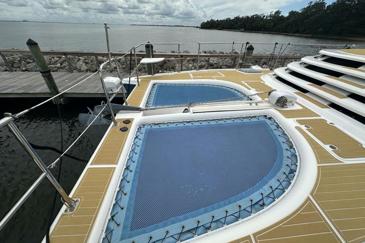 2007 Manta 44 