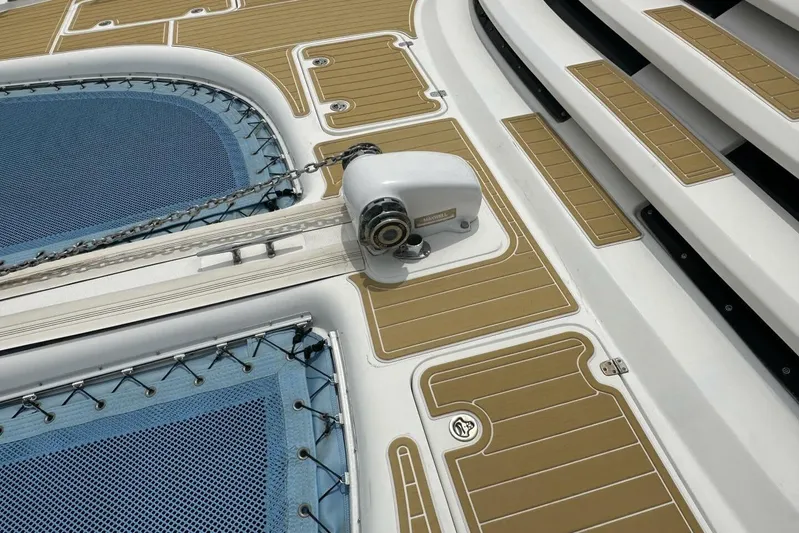 La De Dah Yacht Photos Pics 2007 Manta 44 Power Cat 'Lah De Dah' - Windlass