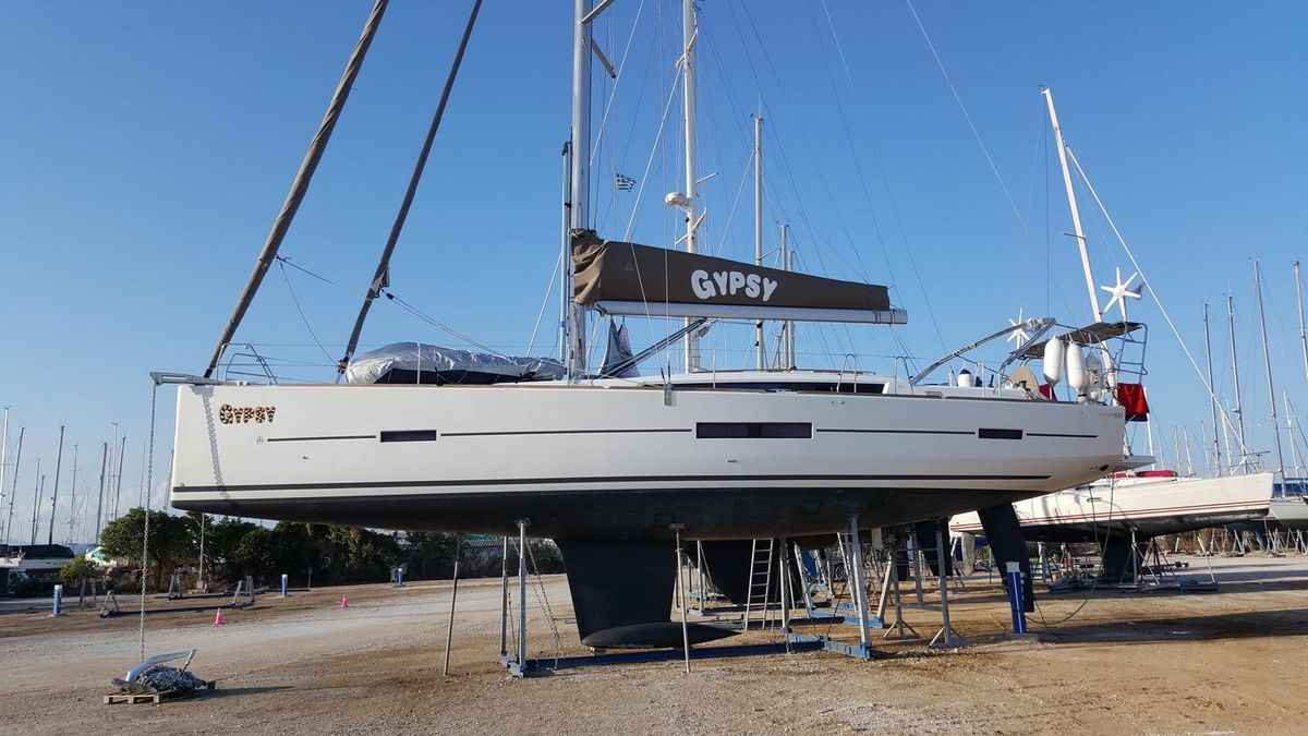 2015 Dufour 48 