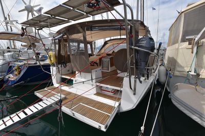 Yacht