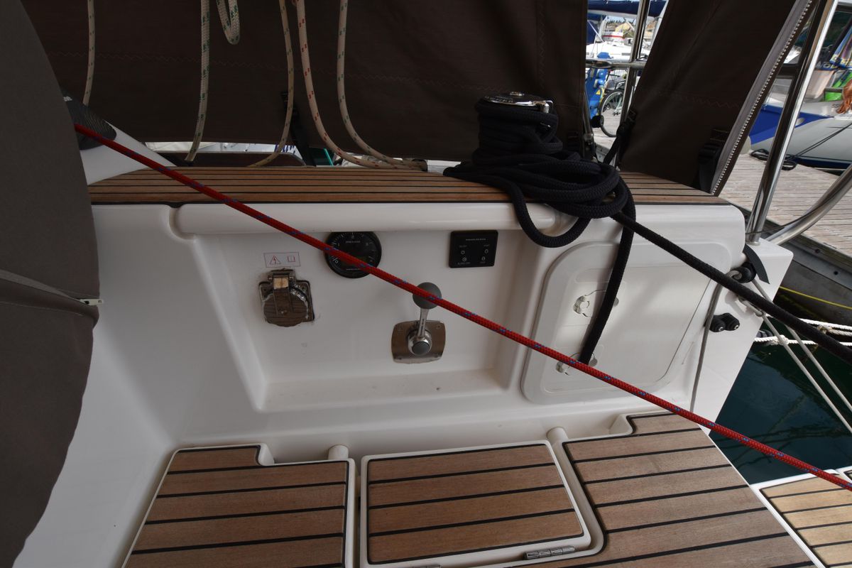 2015 Dufour 48 