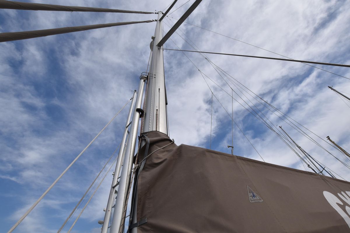 2015 Dufour 48 