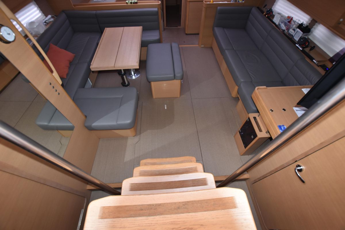 2015 Dufour 48 