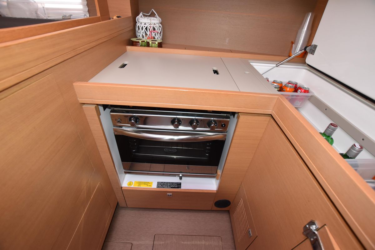 2015 Dufour 48 