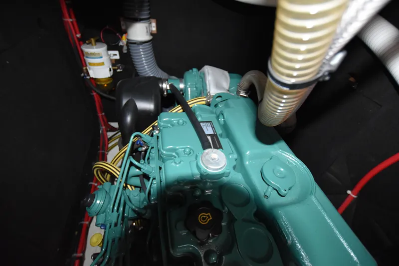 Gypsy Yacht Photos Pics 