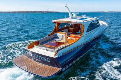 Yacht