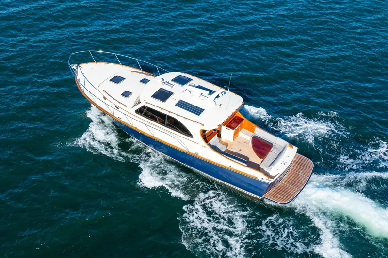 Turquoise (name Reserved) Yacht Photos Pics Solar Charging