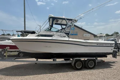 Grady-White Explorer 24