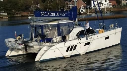 2010 Broadblue 43 