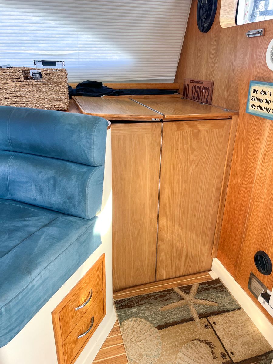 2010 Broadblue 43 