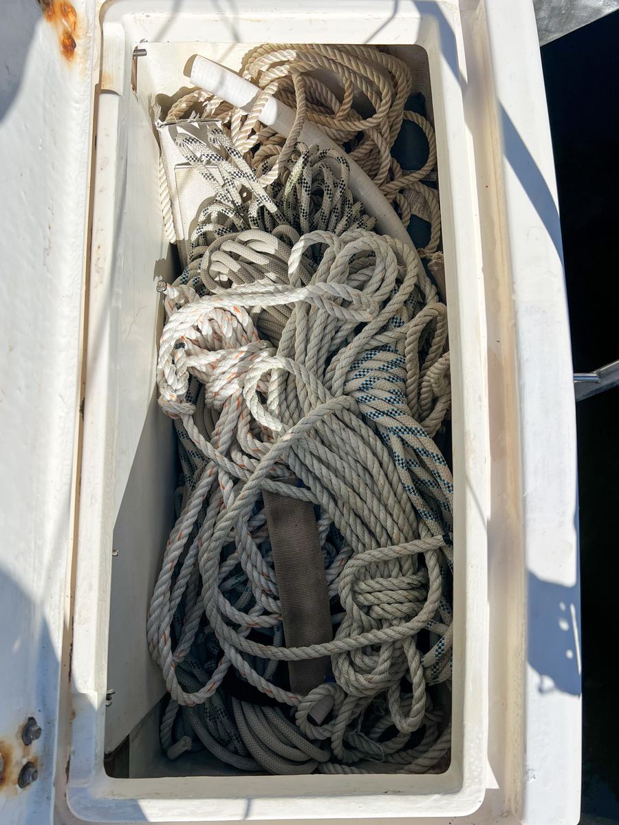 2010 Broadblue 43 