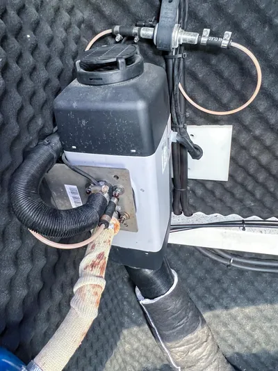 Adventure Yacht Photos Pics 