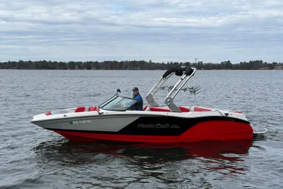 MasterCraft NXT22