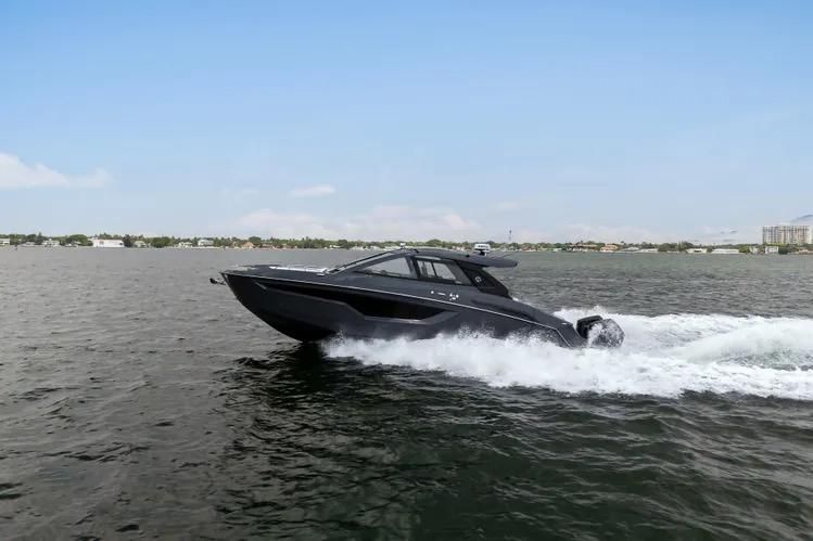 2023 Cruisers 42 