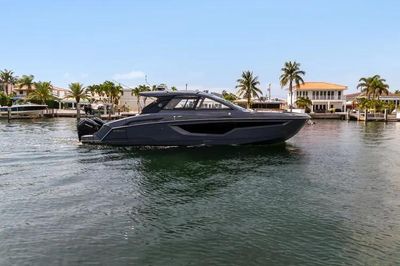Yacht