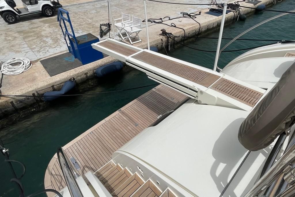 2008 Arno Leopard 88 