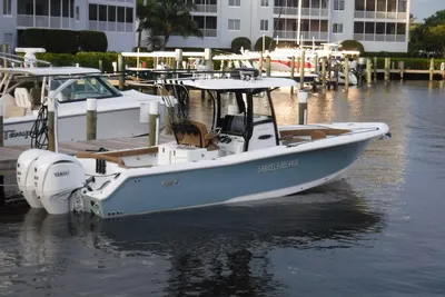 Sea Hunt Ultra 305 SE