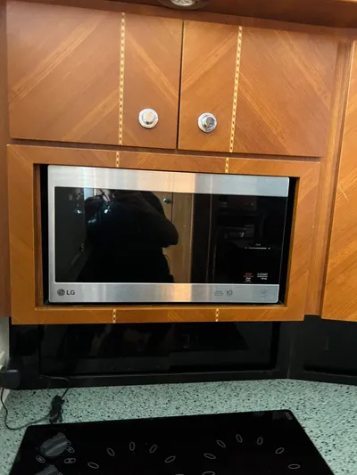 Dog Daze Yacht Photos Pics 