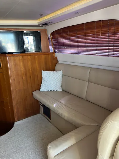 Dog Daze Yacht Photos Pics 