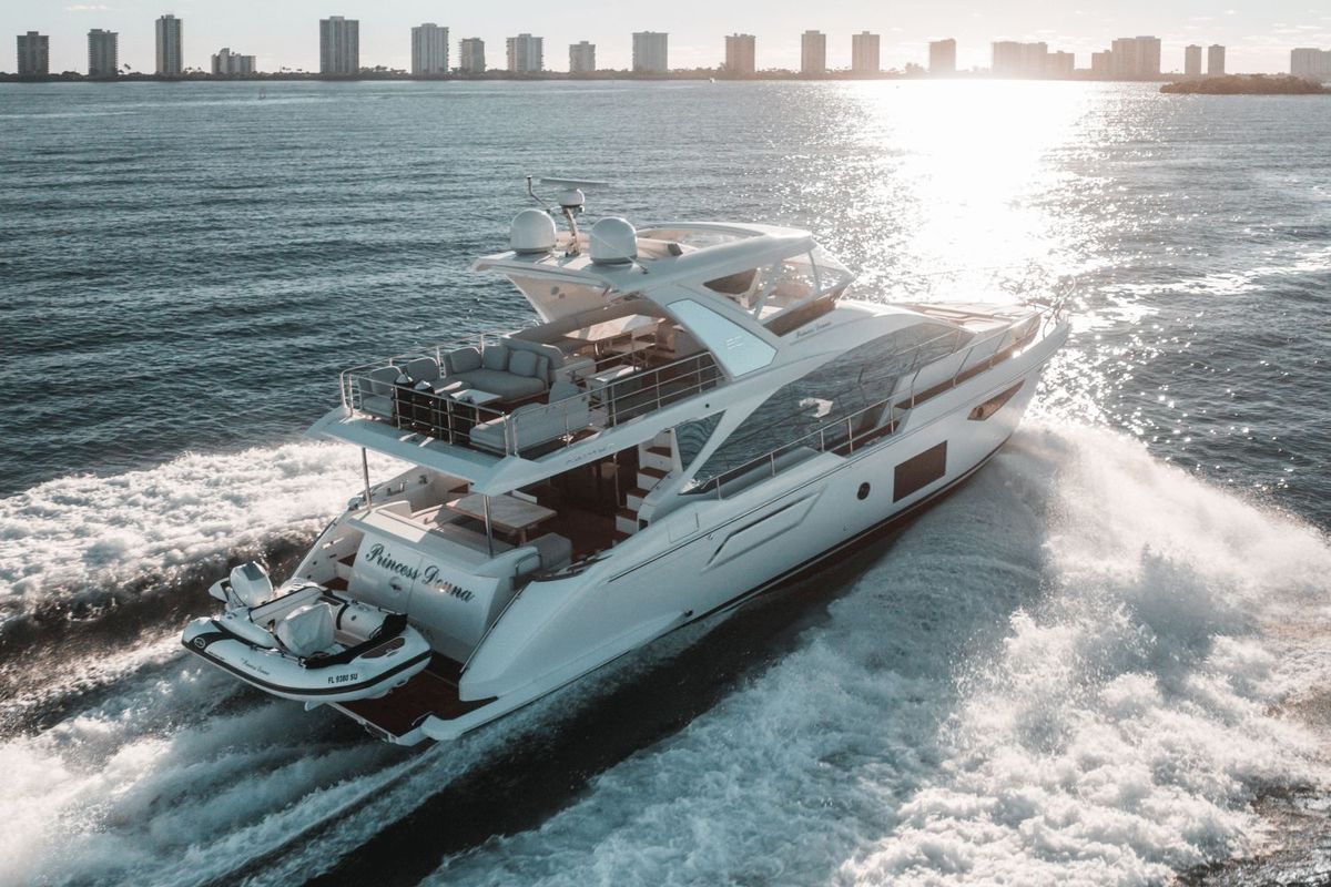 2021 Azimut 60 