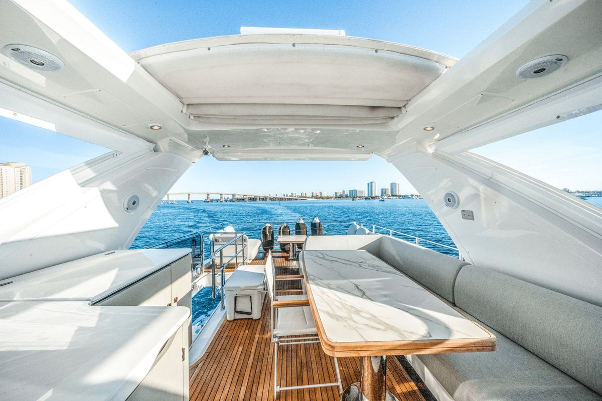 2021 Azimut 60 