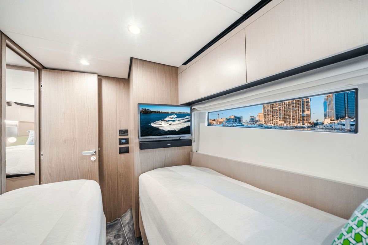 2021 Azimut 60 