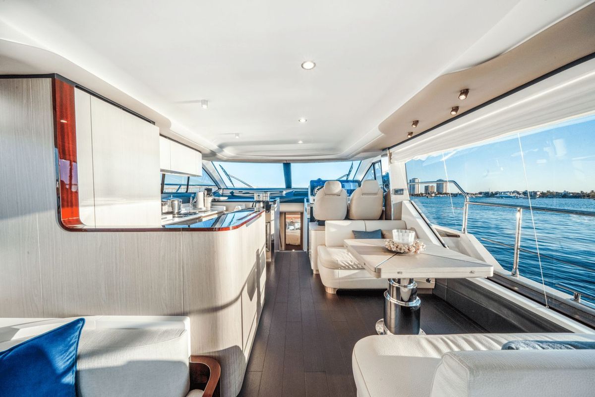 2021 Azimut 60 