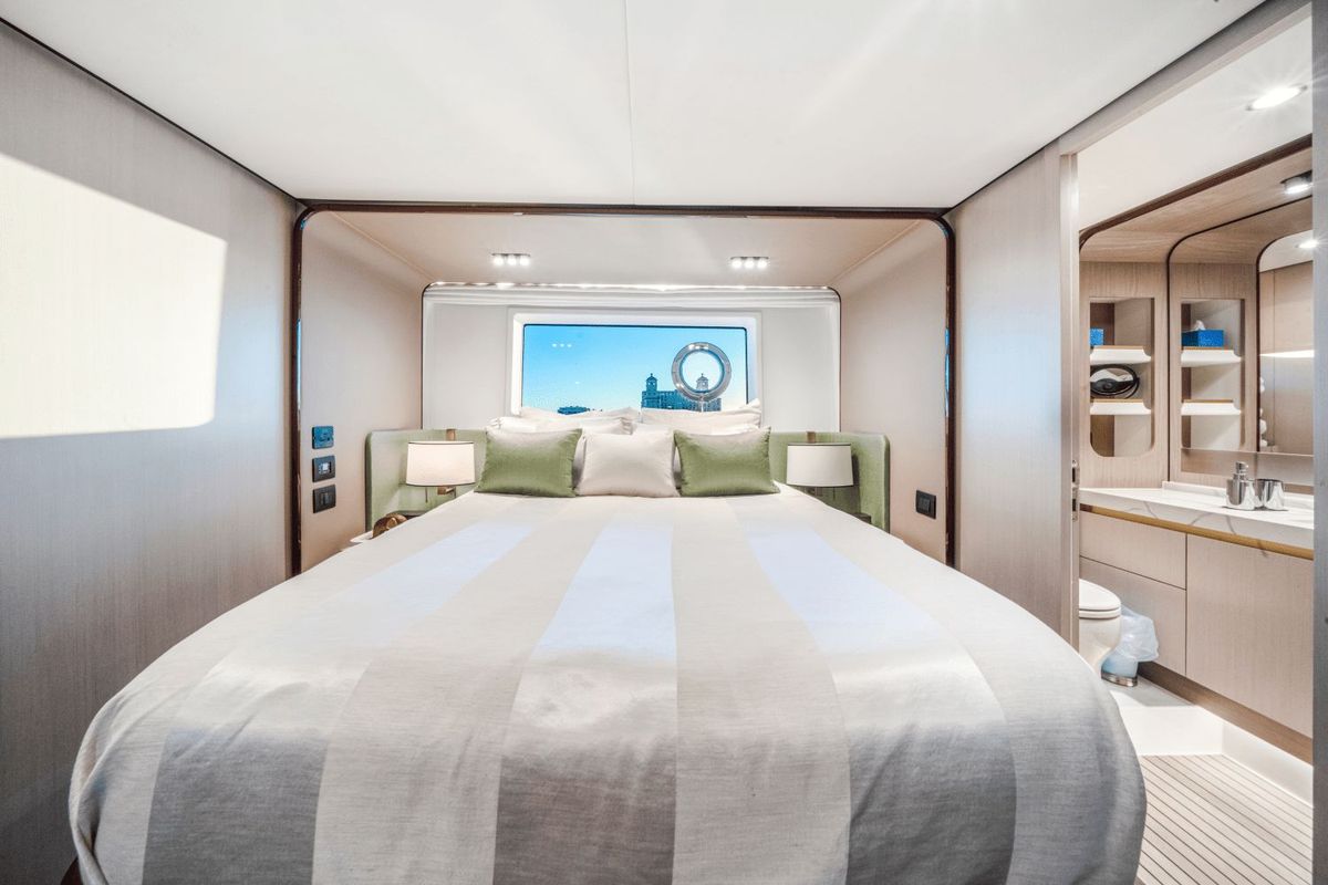 2021 Azimut 60 
