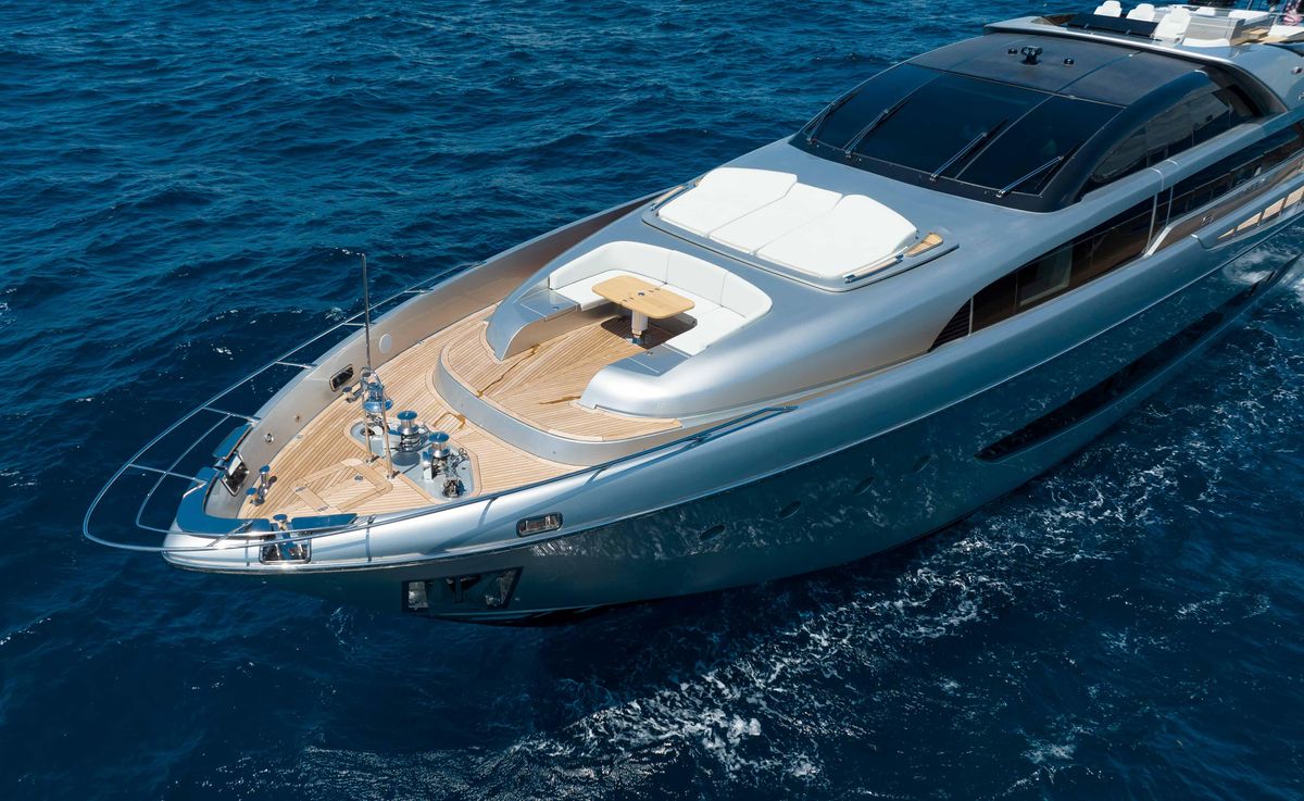 2014 Riva 122 