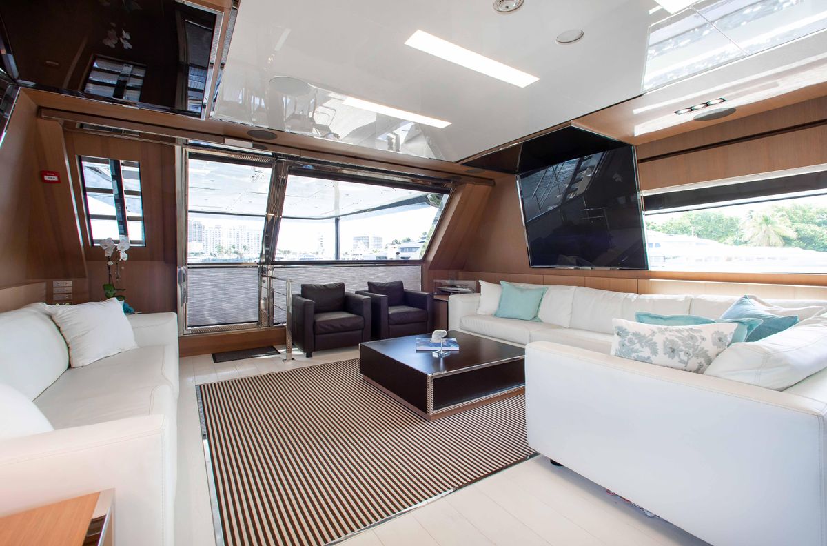 2014 Riva 122 