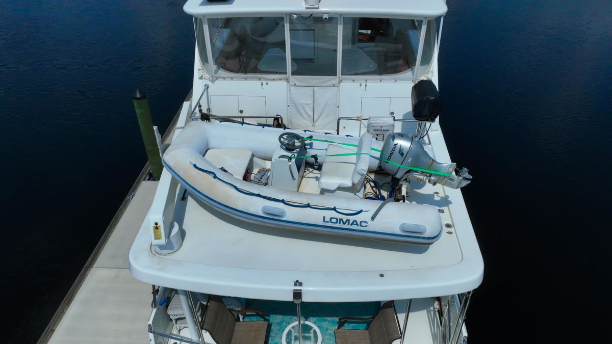 2005 Jefferson 59 