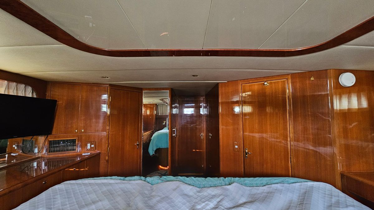 2005 Jefferson 59 