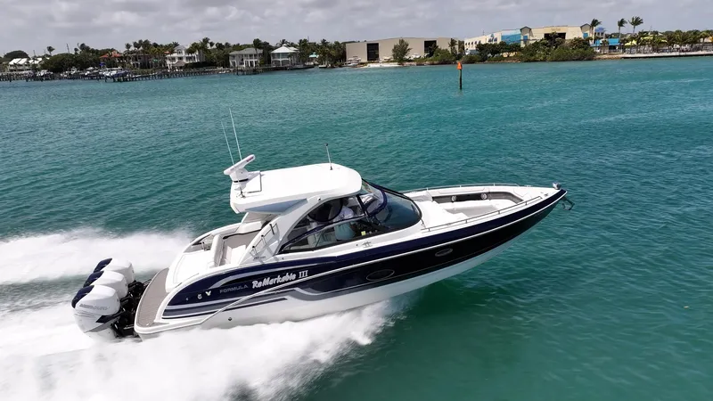 Remarkable III Yacht Photos Pics 