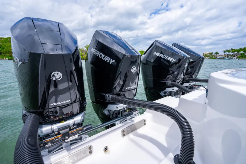 Kroppdustr Yacht Photos Pics 2023 Invincible 37 Catamaran with four Mercury Verado outboard engines on water.