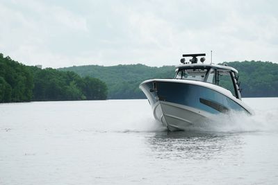 Yacht