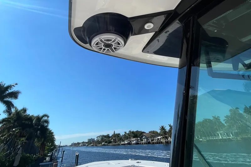 Fish Business Yacht Photos Pics 