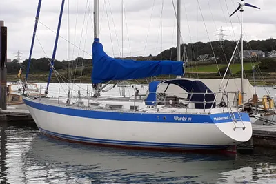 1986 Wauquiez Hood 38 centreboard