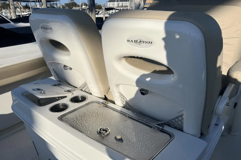 2017 Sailfish 270 Cc Yacht Photos Pics 