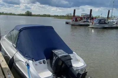 1999 Bayliner 1802 Capri LSV